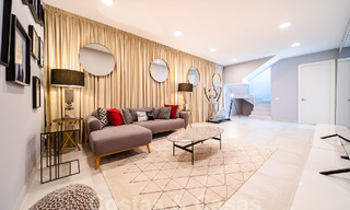 Vrijstaande luxevilla te koop in een afgesloten villacomplex in het hartje van de New Golden Mile tussen Marbella en Estepona 53837 