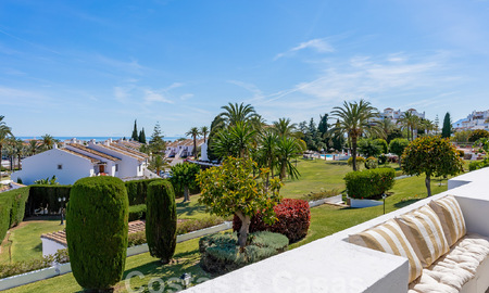 Charmant luxe appartement te koop met panoramisch uitzicht, op wandelafstand van Puerto Banus in Nueva Andalucia, Marbella 54382