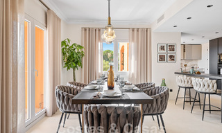 Luxueus duplex penthouse met adembenemend zeezicht te koop in de golfvallei van Nueva Andalucia, Marbella 54623 