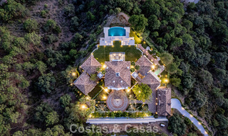 Boutique villa in resortstijl te koop met open zeezicht, genesteld in het weelderig groen van het exclusieve La Zagaleta golfresort, Marbella - Benahavis 54108 