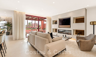 Luxe penthouse te koop in een exclusief strandcomplex op de New Golden Mile, Marbella - Estepona 55129 