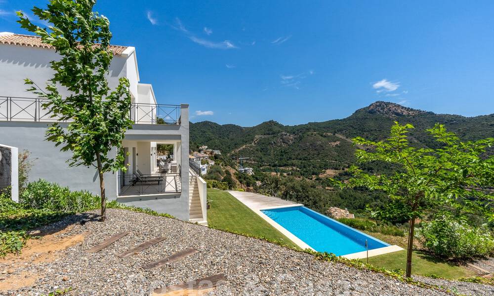 Luxevilla in een moderne-Andalusische stijl te koop in een fantastische, natuurlijke omgeving van Marbella - Benahavis 55279