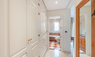 Instapklaar luxe appartement te koop in een hoogstaand Sierra Blanca complex op de Golden Mile van Marbella 54969 
