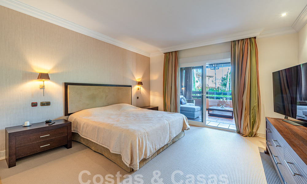 Instapklaar luxe appartement te koop in een hoogstaand Sierra Blanca complex op de Golden Mile van Marbella 54973