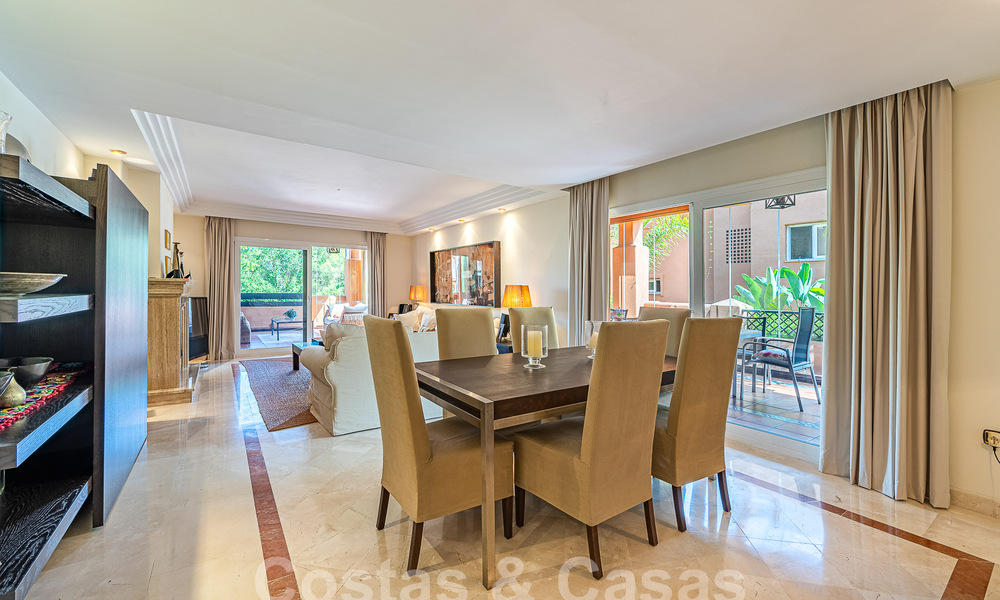 Instapklaar luxe appartement te koop in een hoogstaand Sierra Blanca complex op de Golden Mile van Marbella 54979
