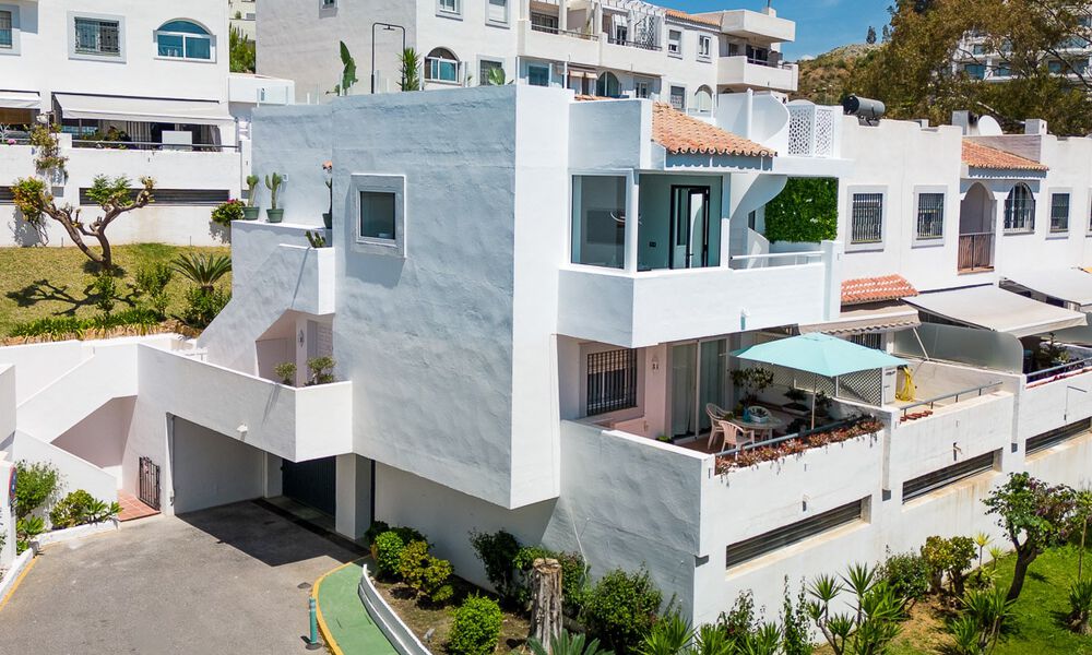 Modern gerenoveerd penthouse te koop in Nueva Andalucia’s golfvallei, Marbella 56688