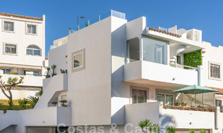Modern gerenoveerd penthouse te koop in Nueva Andalucia’s golfvallei, Marbella 56693 