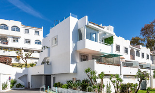 Modern gerenoveerd penthouse te koop in Nueva Andalucia’s golfvallei, Marbella 56696 