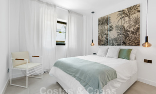 Modern gerenoveerd penthouse te koop in Nueva Andalucia’s golfvallei, Marbella 56741 