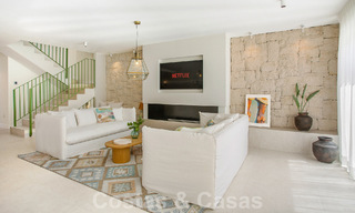 Prachtig gerenoveerd rijhuis te koop op een steenworp van het strand en alle voorzieningen in San Pedro, Marbella 56855 