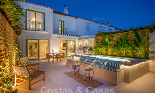 Prachtig gerenoveerd rijhuis te koop op een steenworp van het strand en alle voorzieningen in San Pedro, Marbella 57900 