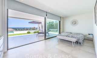 Moderne luxevilla te koop met zeezicht in een vijfsterren golfresort in Marbella - Benahavis 57602 