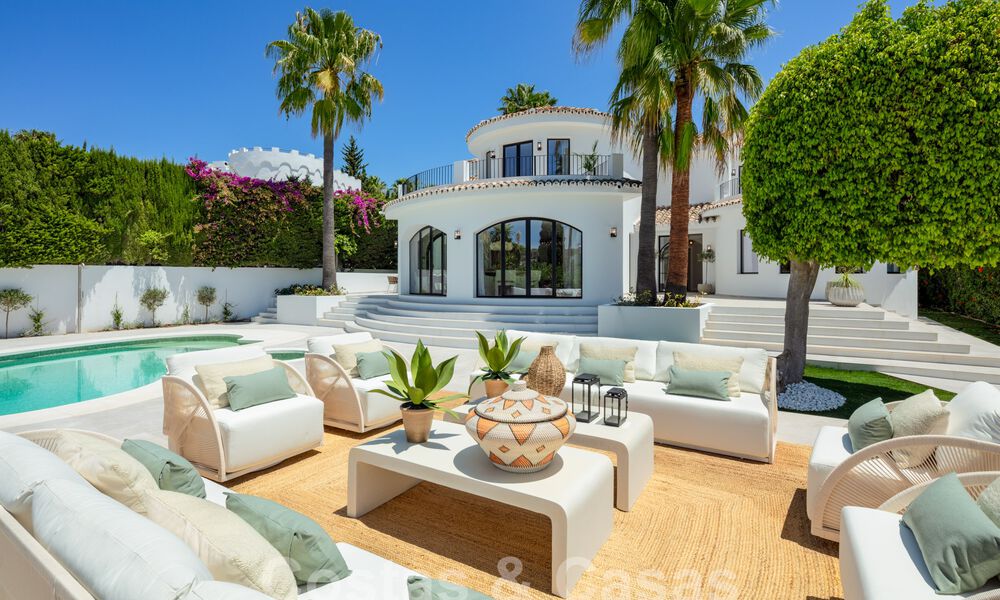 Karaktervolle luxevilla in een unieke architecturale stijl te koop in het hartje van de golfvallei in Nueva Andalucia, Marbella 57651