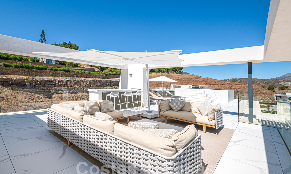 Eersteklas penthouse te koop met privézwembad en panoramisch zeezicht in de heuvels van Marbella - Benahavis 58446