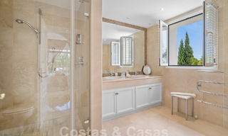 Luxevilla in een klassieke Spaanse stijl te koop in een gated golfresort van La Quinta, Marbella - Benahavis 58252 