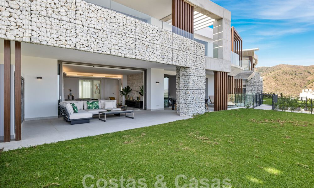 Gloednieuwe tuinappartement met vernieuwend concept te koop in een groot natuur- en golfresort in Marbella - Benahavis 58325