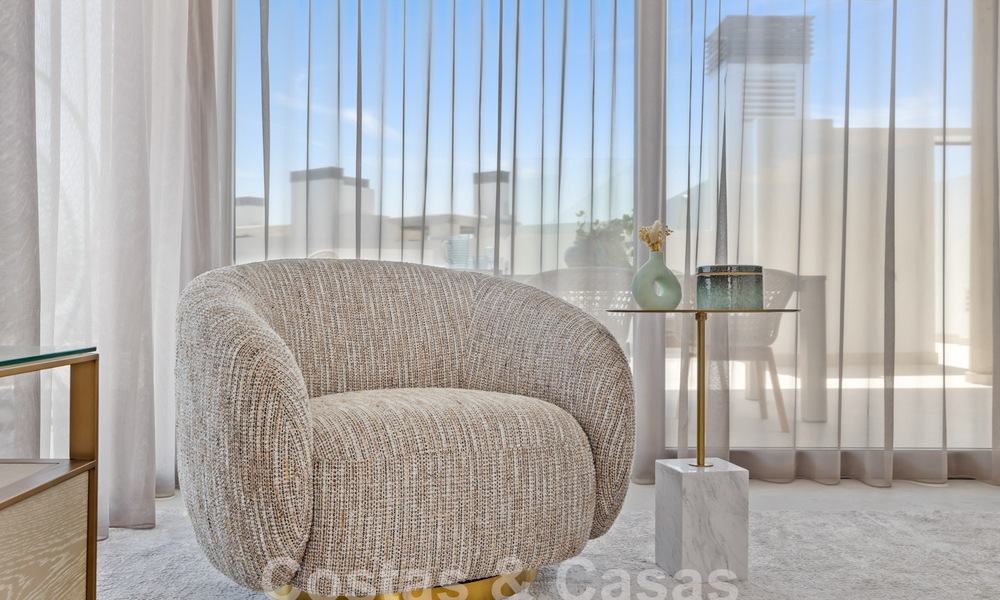 Gloednieuw, modernistisch penthouse te koop, in een exclusief golfresort in de heuvels van Marbella - Benahavis 58390