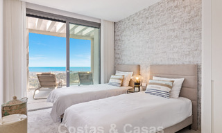 Gloednieuw, modernistisch penthouse te koop, in een exclusief golfresort in de heuvels van Marbella - Benahavis 58394 