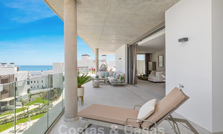 Gloednieuw, modernistisch penthouse te koop, in een exclusief golfresort in de heuvels van Marbella - Benahavis 58410 