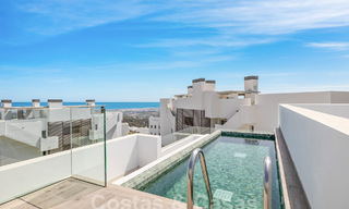 Gloednieuw, modernistisch penthouse te koop, in een exclusief golfresort in de heuvels van Marbella - Benahavis 58419 