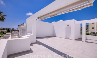 Ruim rijhuis te koop met 360° uitzicht, grenzend aan de golfbaan in La Quinta golfresort, Marbella - Benahavis 57988 