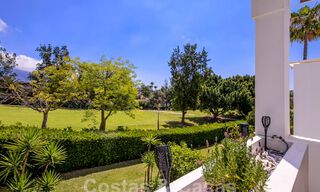 Ruim rijhuis te koop met 360° uitzicht, grenzend aan de golfbaan in La Quinta golfresort, Marbella - Benahavis 57989 