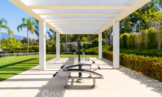 Modern design penthouse met ruime terrassen te koop op de New Golden Mile tussen Marbella en Estepona 58786 