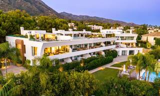 Ruim modern penthouse te koop met prachtig zeezicht in het exclusieve Sierra Blanca, Golden Mile, Marbella 58731 