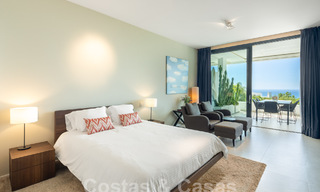 Ruim modern penthouse te koop met prachtig zeezicht in het exclusieve Sierra Blanca, Golden Mile, Marbella 58738 