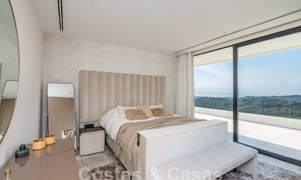 Moderne luxevilla te koop met zeezicht in een gated community omgeven door natuur in Marbella - Benahavis 59267