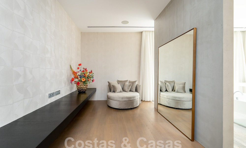 Moderne luxevilla te koop met zeezicht in een gated community omgeven door natuur in Marbella - Benahavis 59273