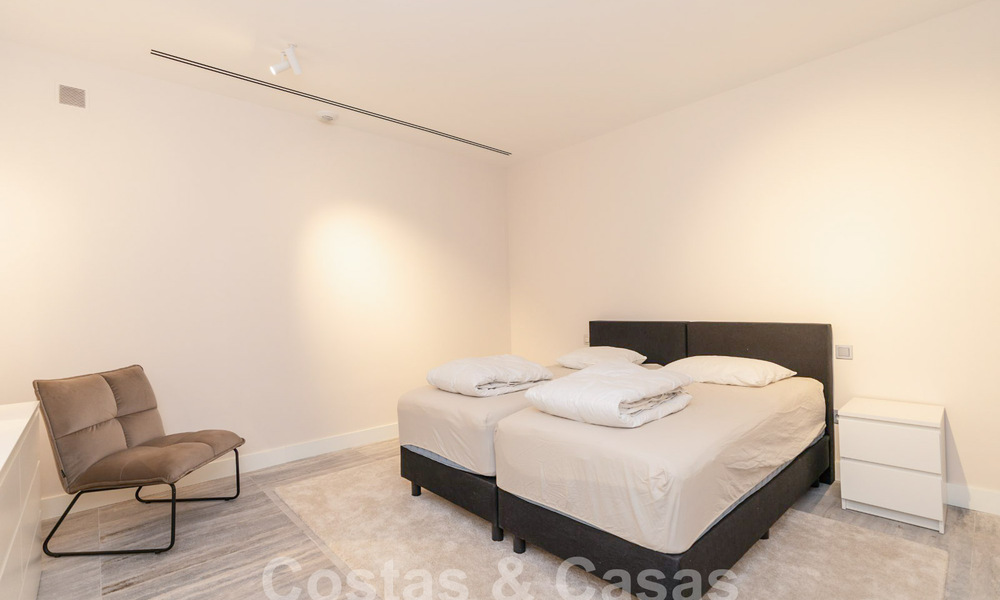 Moderne luxevilla te koop met zeezicht in een gated community omgeven door natuur in Marbella - Benahavis 59282