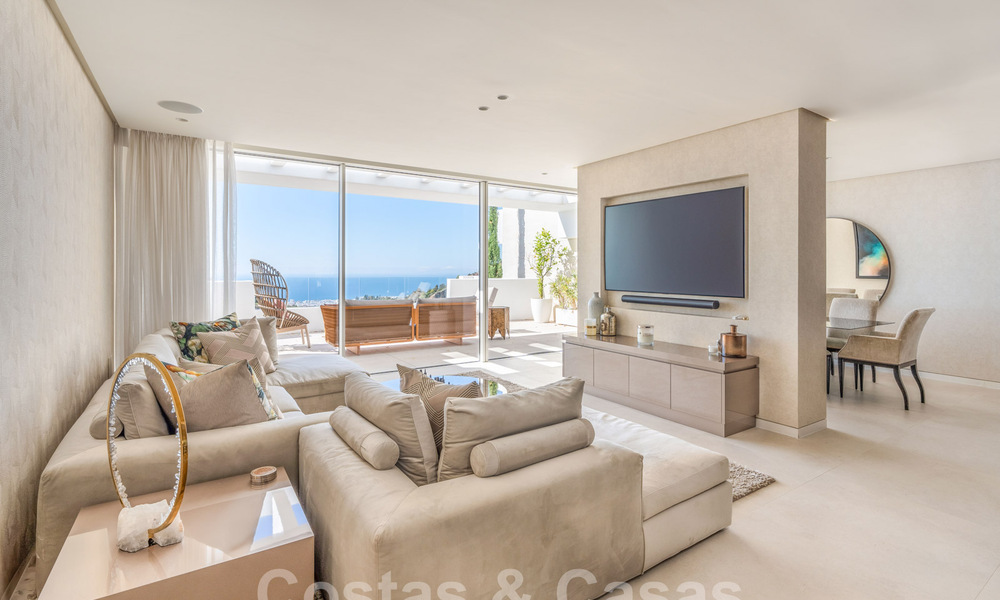 Avant-garde penthouse te koop met 180° panoramisch uitzicht, in de heuvels van Marbella 59426