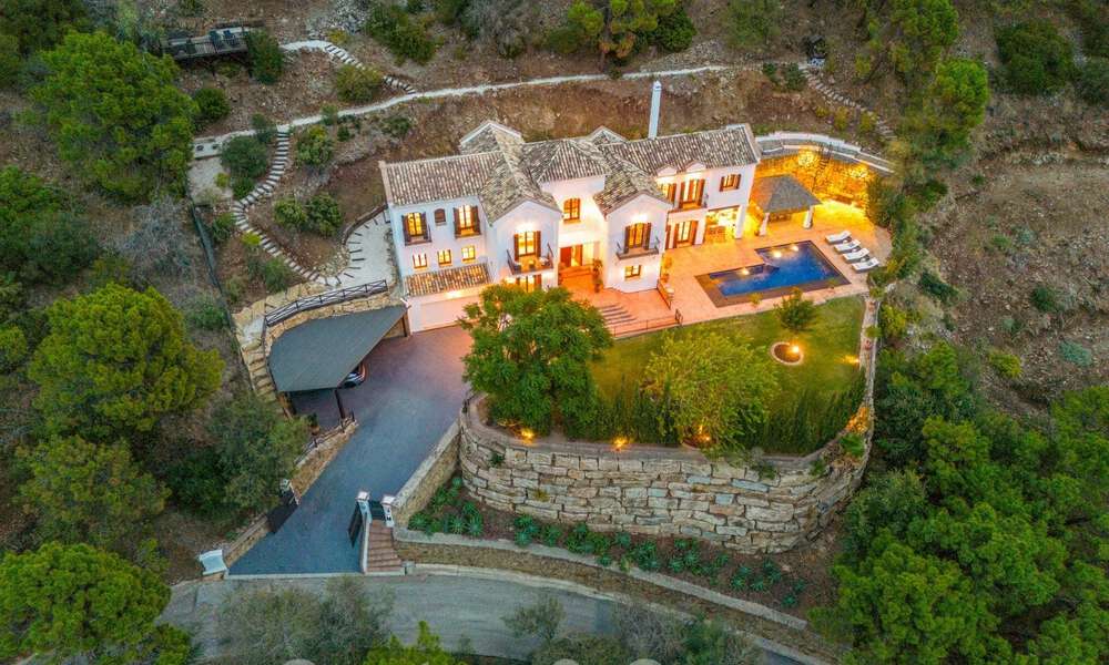 Mediterrane luxevilla te koop in een gated community in El Madroñal, Marbella - Benahavis 59504