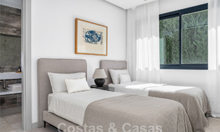 Moderne luxevilla te koop in een eigentijds bouwstijl, op loopafstand van Puerto Banus, Marbella 59607 