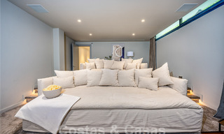 Moderne luxevilla te koop in een eigentijds bouwstijl, op loopafstand van Puerto Banus, Marbella 59646 