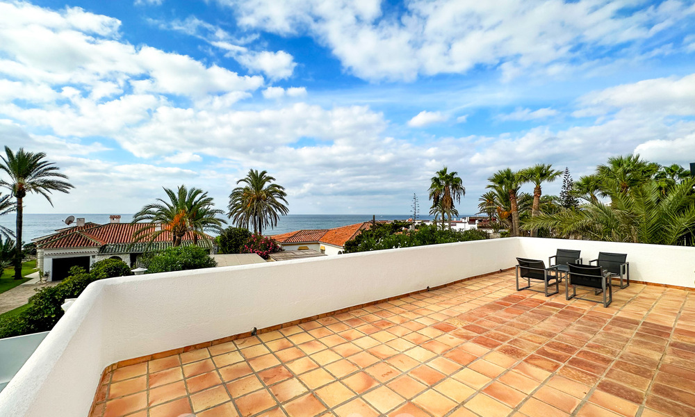 Te renoveren villa met veel potentieel te koop op enkele meters van het strand in een populaire zone van Marbella Oost 59709