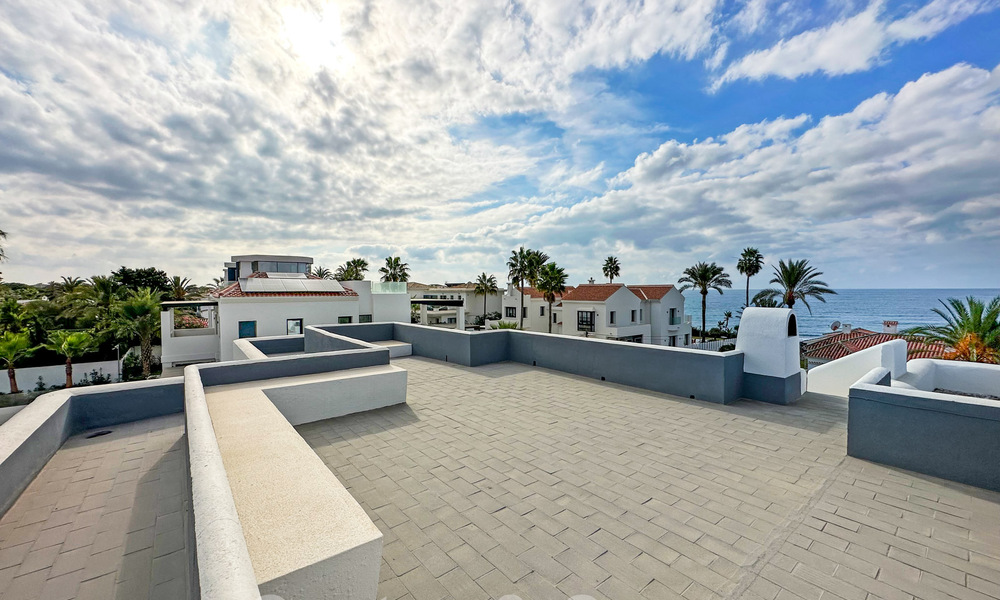 Te renoveren villa met veel potentieel te koop op enkele meters van het strand in een populaire zone van Marbella Oost 59710