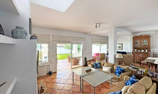 Te renoveren villa met veel potentieel te koop op enkele meters van het strand in een populaire zone van Marbella Oost 59712 