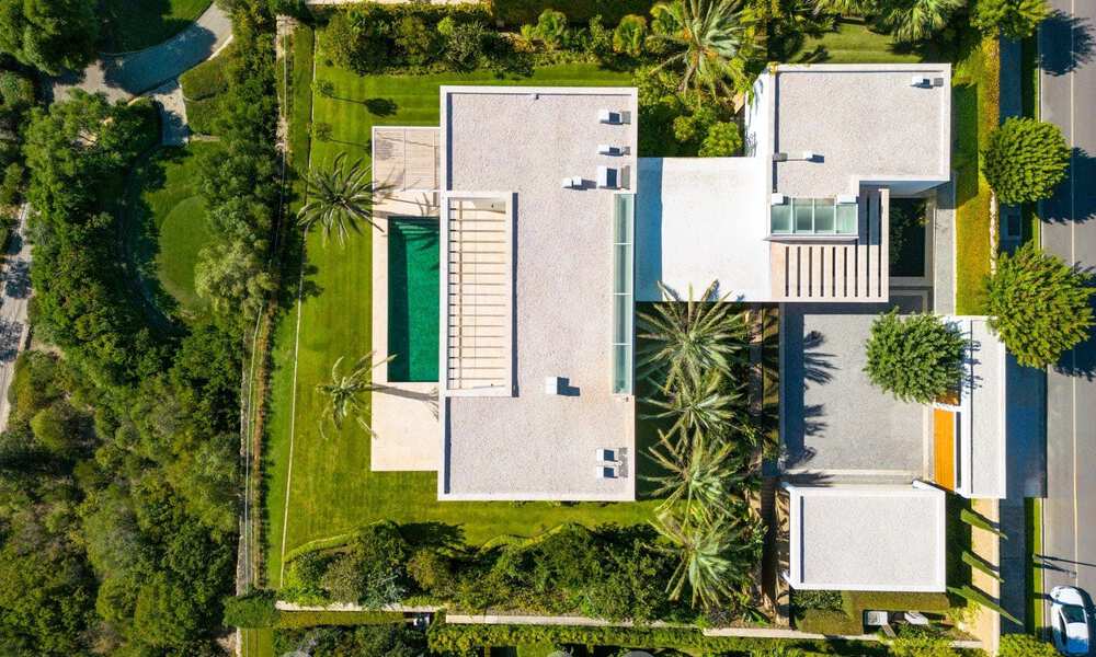 Instapklare, ultra-luxueuze designervilla te koop in een superieur golfresort aan de Costa del Sol 60166