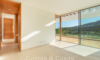 Instapklare, ultra-luxueuze designervilla te koop in een superieur golfresort aan de Costa del Sol 60178 