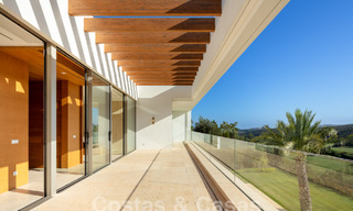 Instapklare, ultra-luxueuze designervilla te koop in een superieur golfresort aan de Costa del Sol 60179 