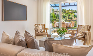 Modern gerenoveerd penthouse te koop met ruim terras en zeezicht in La Quinta golfresort, Benahavis - Marbella 60620 