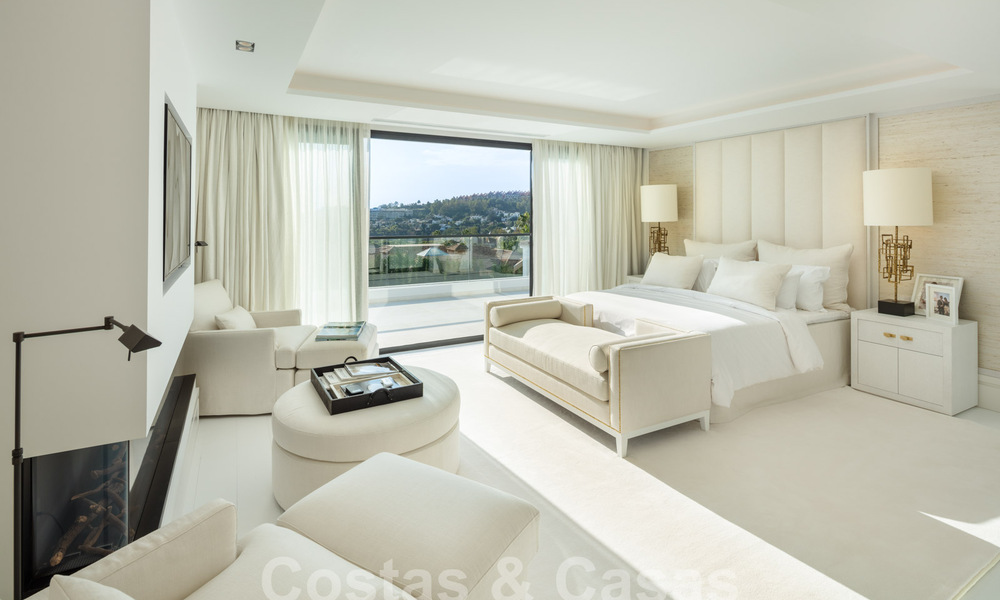 Spectaculaire luxevilla te koop in resort stijl met zeezicht in Nueva Andalucia’s golfvallei, Marbella 61074
