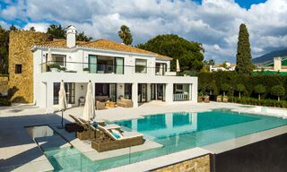 Spectaculaire luxevilla te koop in resort stijl met zeezicht in Nueva Andalucia’s golfvallei, Marbella 61089 