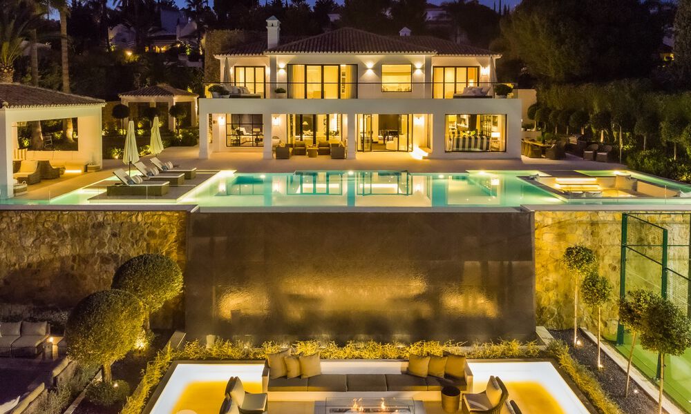Spectaculaire luxevilla te koop in resort stijl met zeezicht in Nueva Andalucia’s golfvallei, Marbella 61106