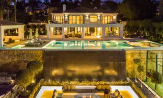 Spectaculaire luxevilla te koop in resort stijl met zeezicht in Nueva Andalucia’s golfvallei, Marbella 61106 