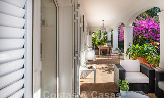 Mediterrane luxevilla te koop op een steenworp van het strand en voorzieningen in Guadalmina Baja, Marbella 61853 
