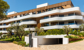 Nieuwe, duurzame, luxe appartementen te koop in een omsloten community van Sotogrande, Costa del Sol 63852 