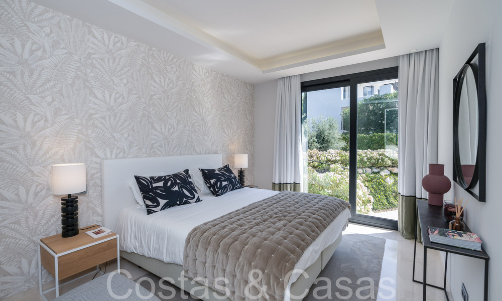 Superieure luxevilla met moderne bouwstijl te koop op een steenworp van de golfbanen van Nueva Andalucia’s golfvallei, Marbella 64187